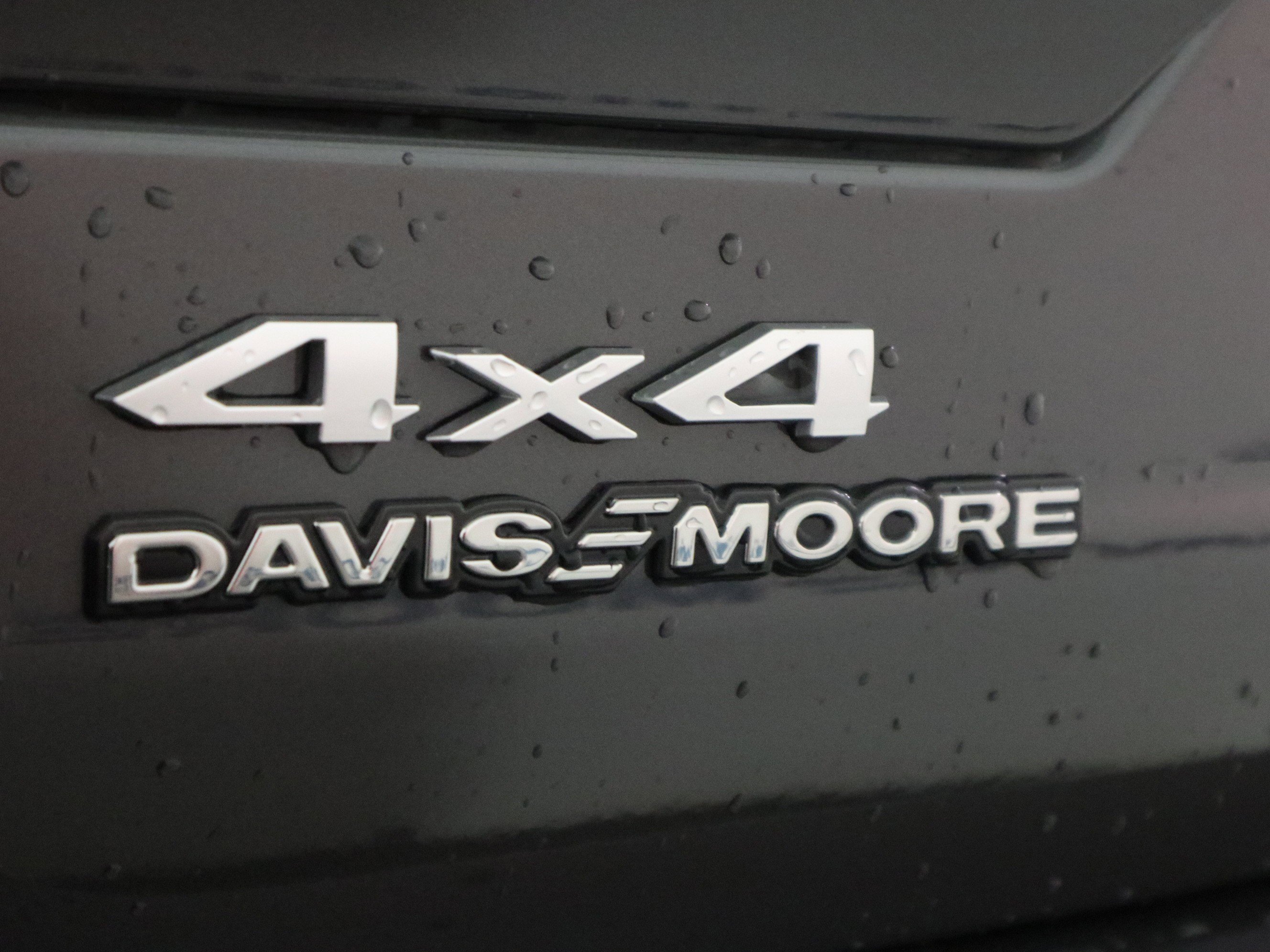 New 2025 Jeep Grand Cherokee Limited w/ Luxury Tech Group II image 37