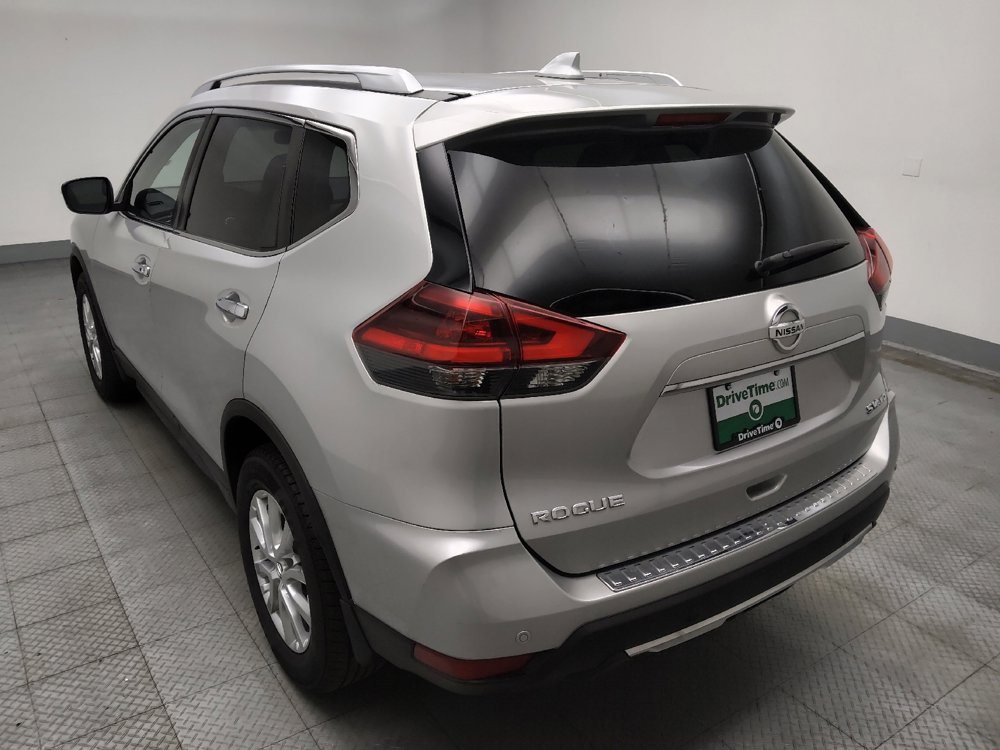 Used 2019 Nissan Rogue SV image 5