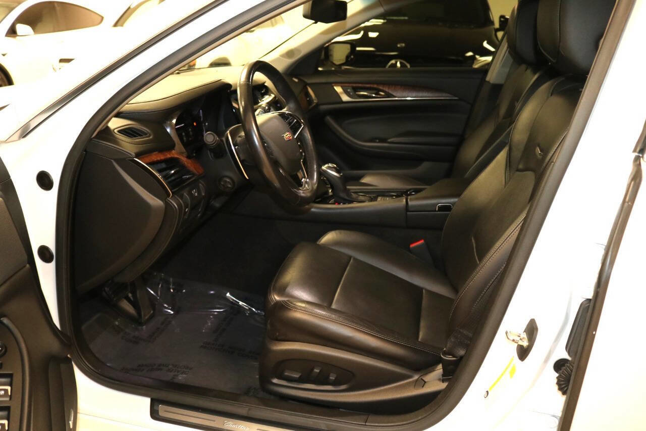 Used 2019 Cadillac CTS Luxury image 12