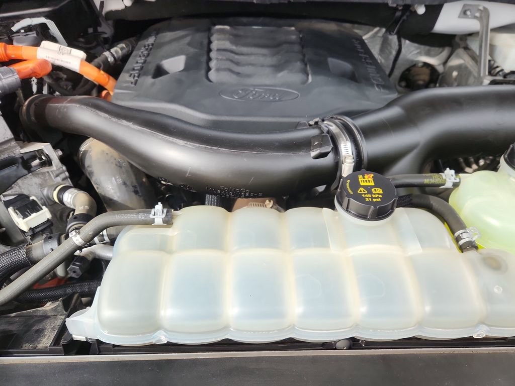 Used 2021 Ford F150 Limited image 18