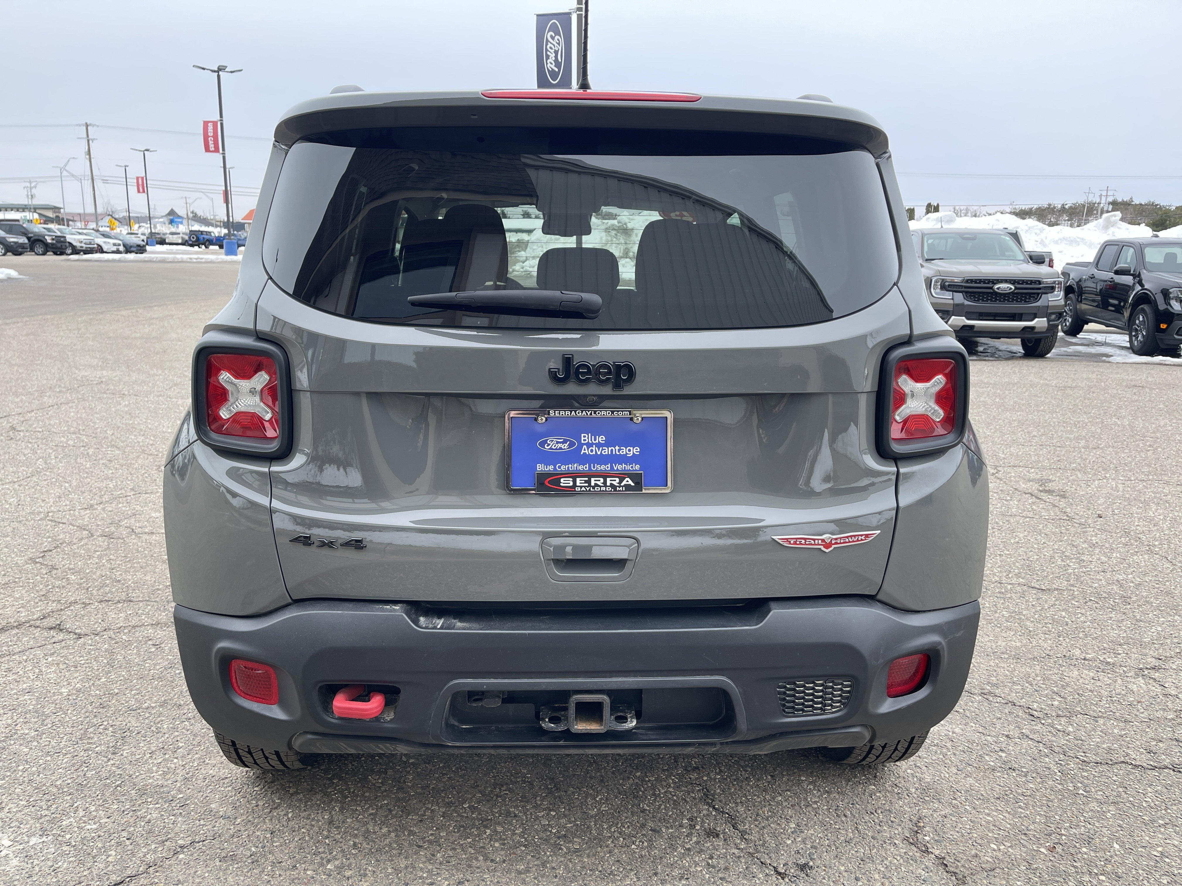 Used 2023 Jeep Renegade Trailhawk w/ Trailer Tow Group image 6