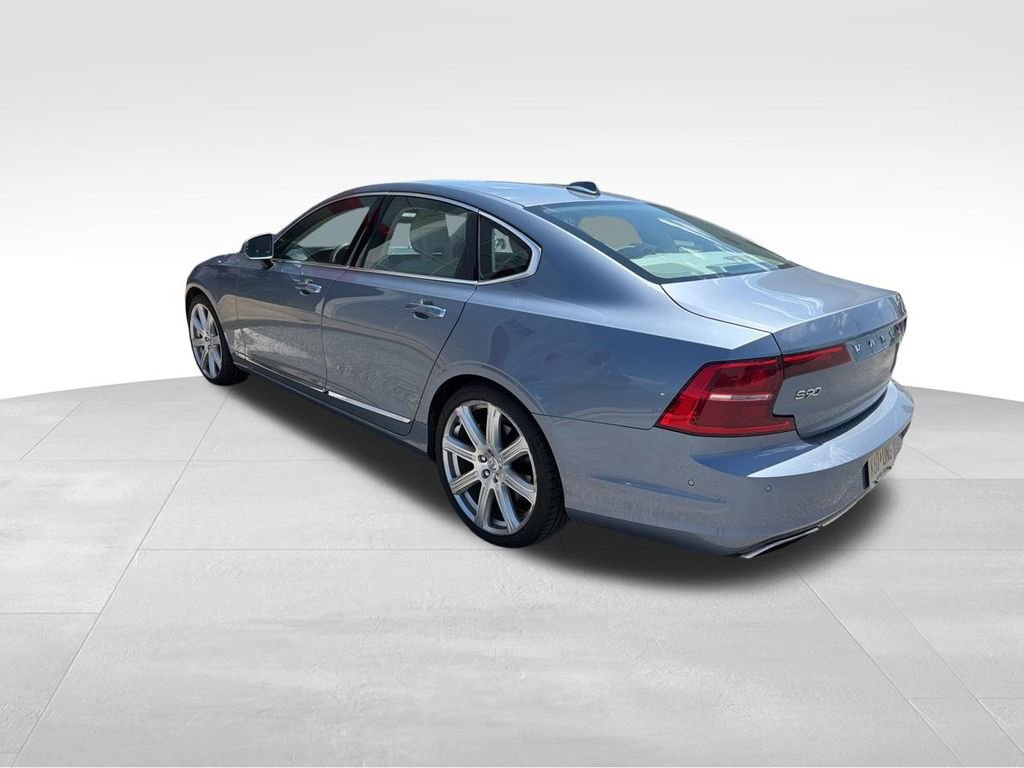 Used 2017 Volvo S90 T6 Inscription w/ Vision Package AWD/4WD image 3