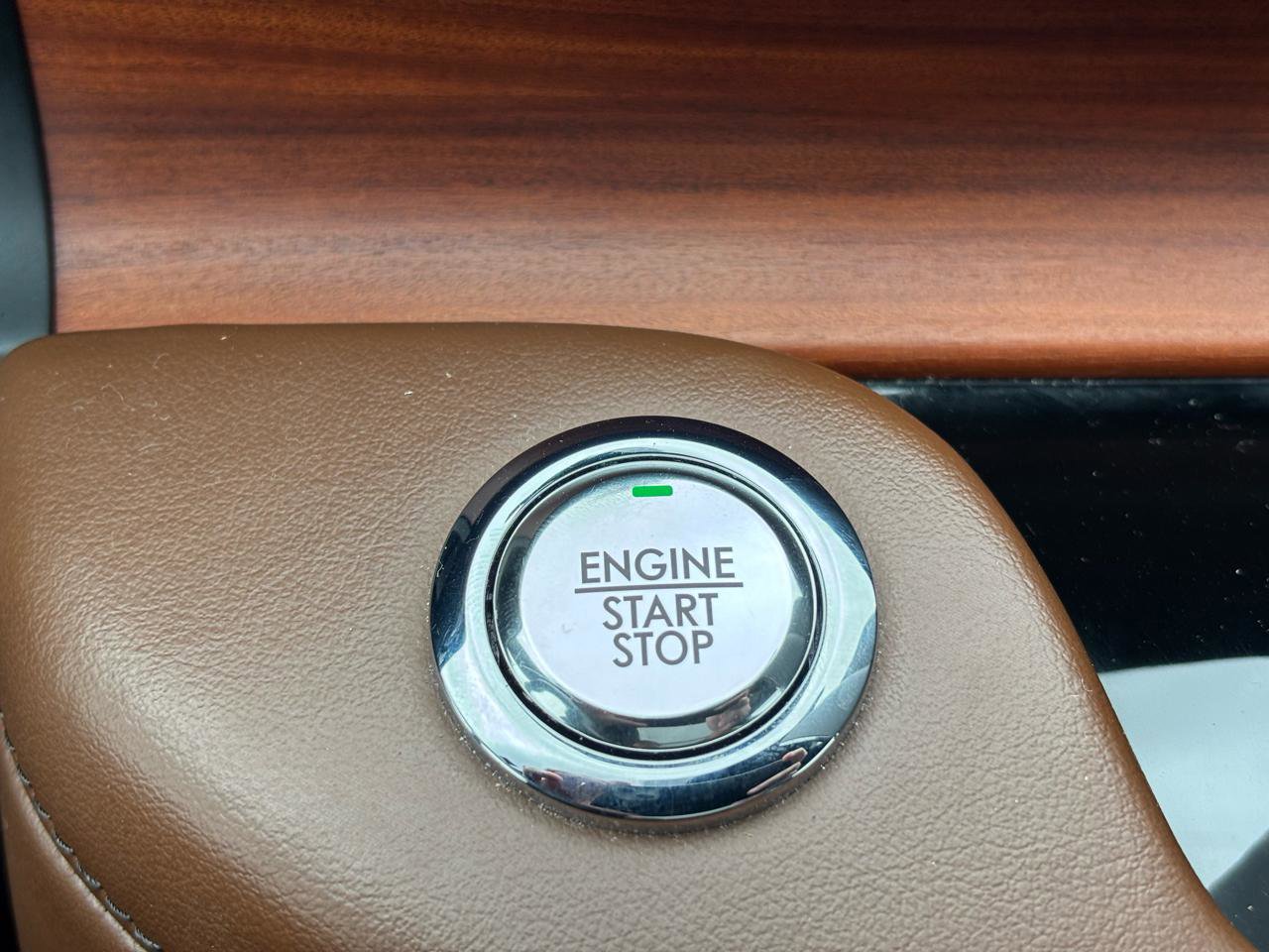 Used 2020 Lincoln Aviator Reserve w/ Equipment Group 202A image 29