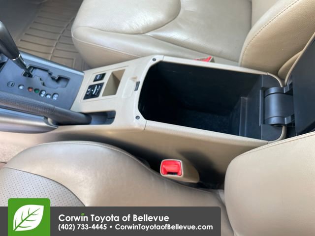 Used 2011 Toyota RAV4 Limited w/ Limited Extra Value Pkg AWD/4WD image 24