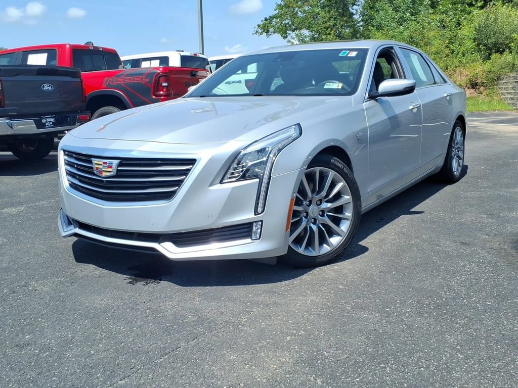 Used 2018 Cadillac CT6 Luxury AWD/4WD image 3