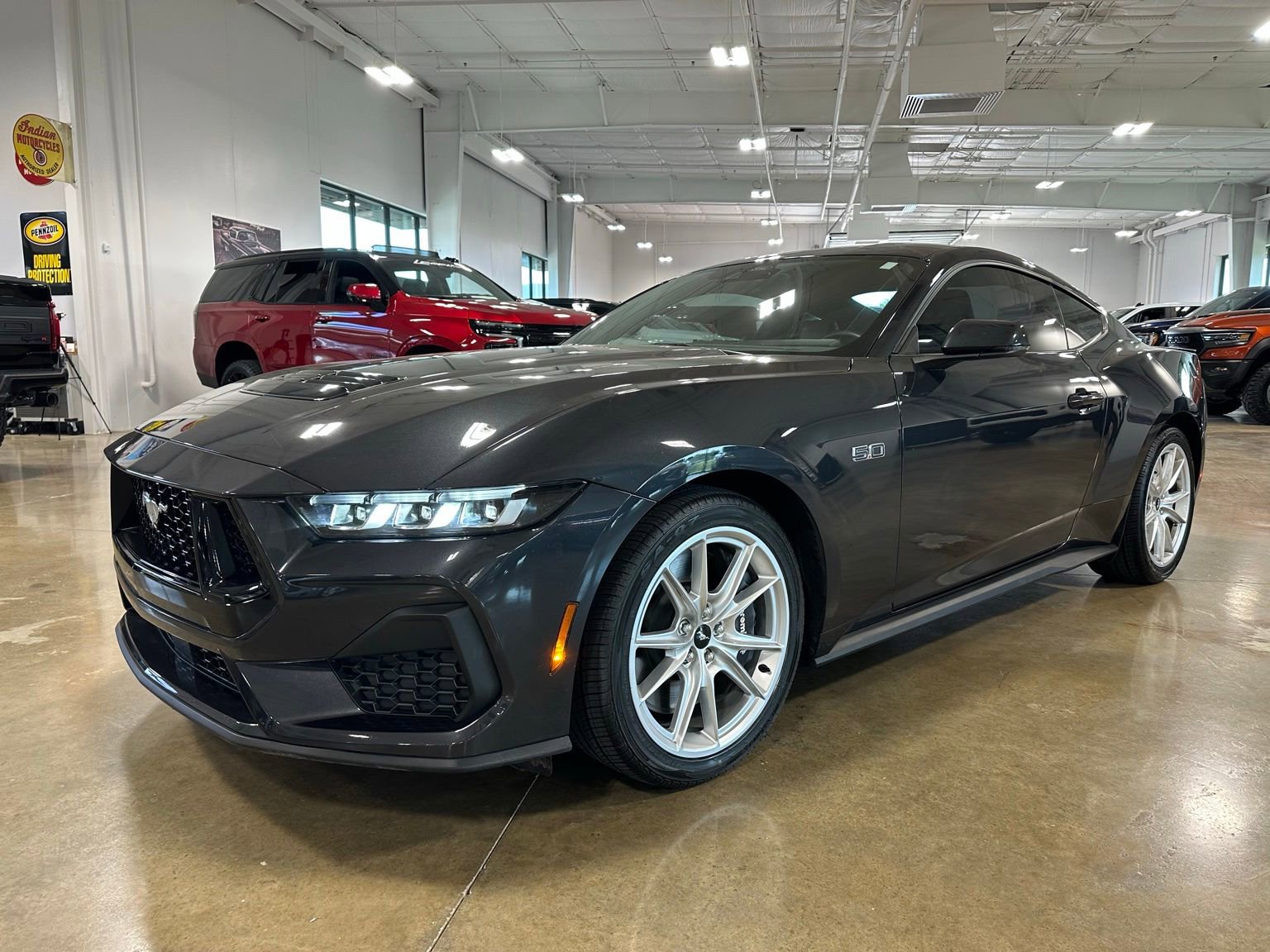 Used 2024 Ford Mustang GT Premium RWD image 3