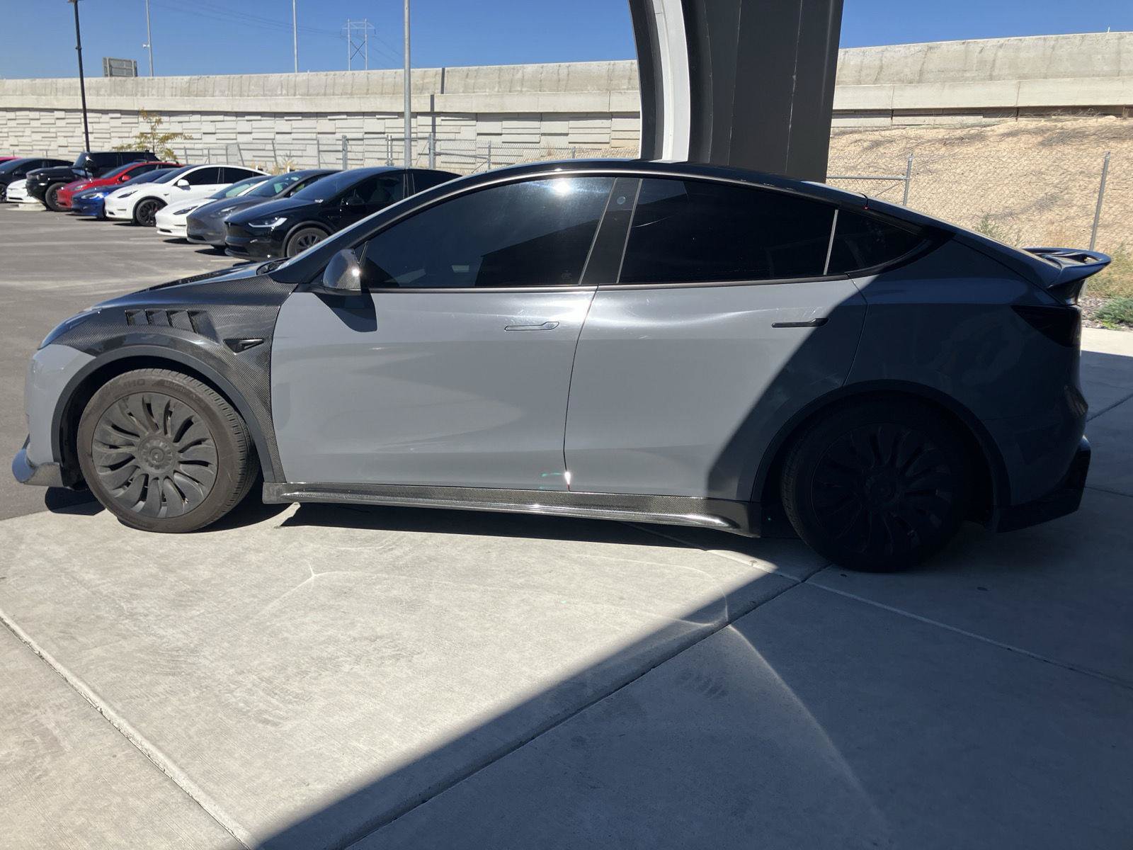 Used 2022 Tesla Model Y Performance AWD/4WD image 5