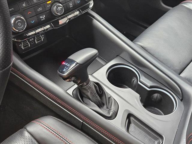 Used 2024 Dodge Durango GT AWD/4WD image 12