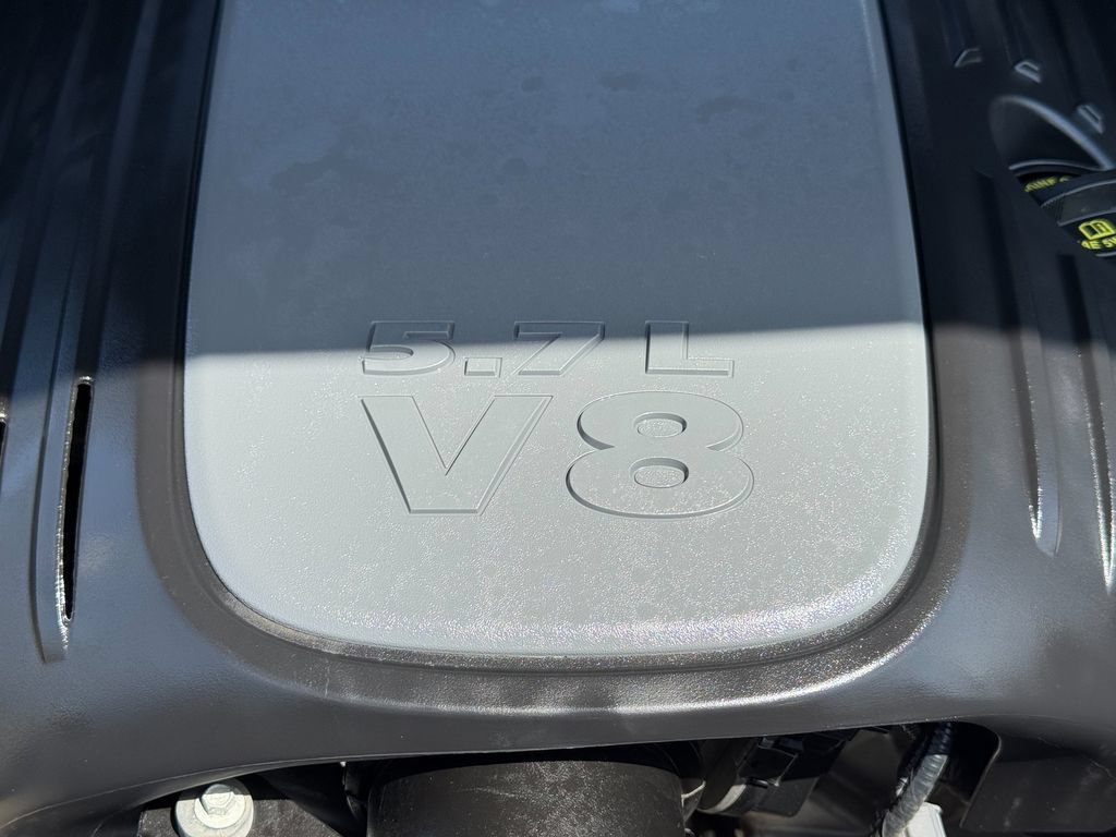 Used 2021 Jeep Grand Cherokee Summit AWD/4WD image 3