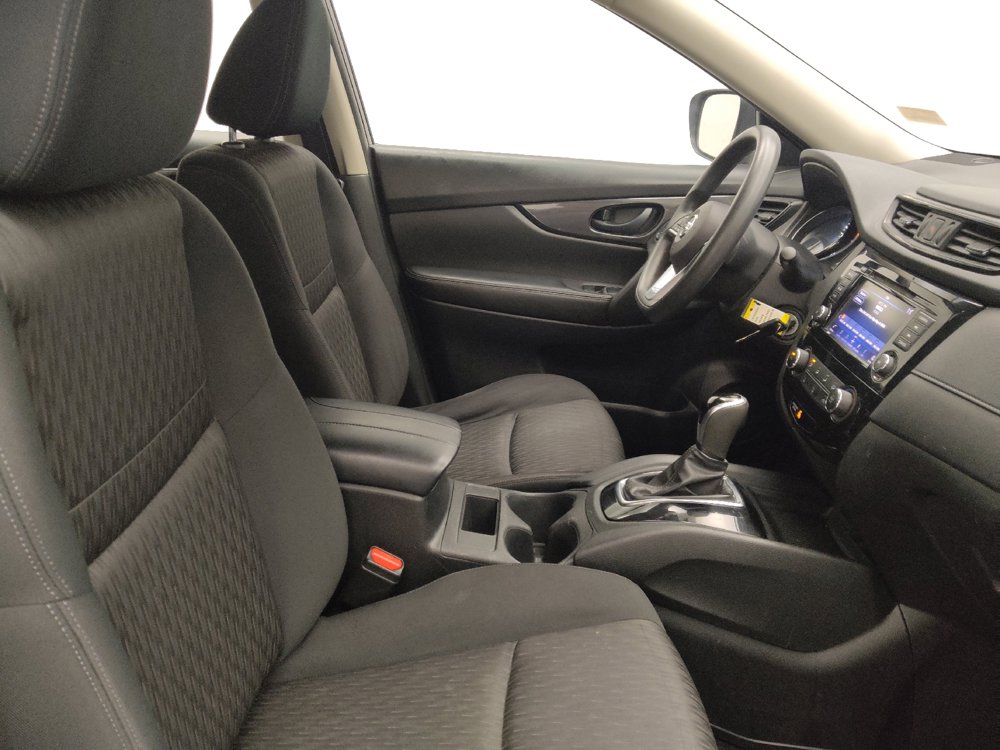 Used 2020 Nissan Rogue S FWD image 21
