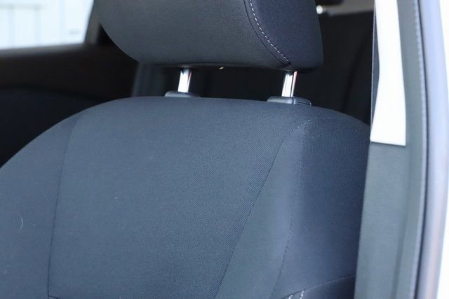 Used 2023 Nissan Rogue S image 13