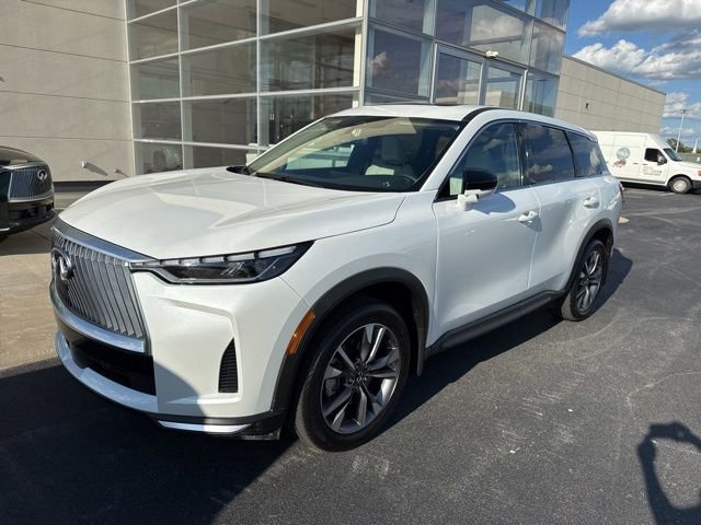 Certified 2026 INFINITI QX60 Pure w/ Cargo Package image 10