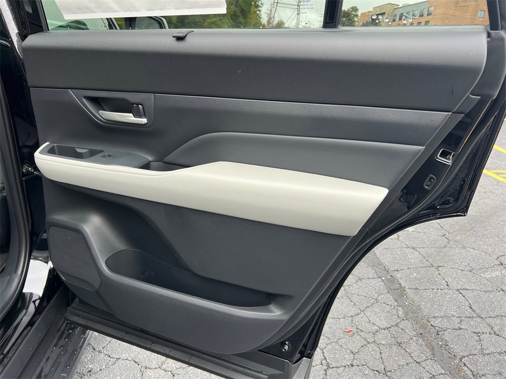 New 2026 Toyota Grand Highlander AWD Hybrid image 16