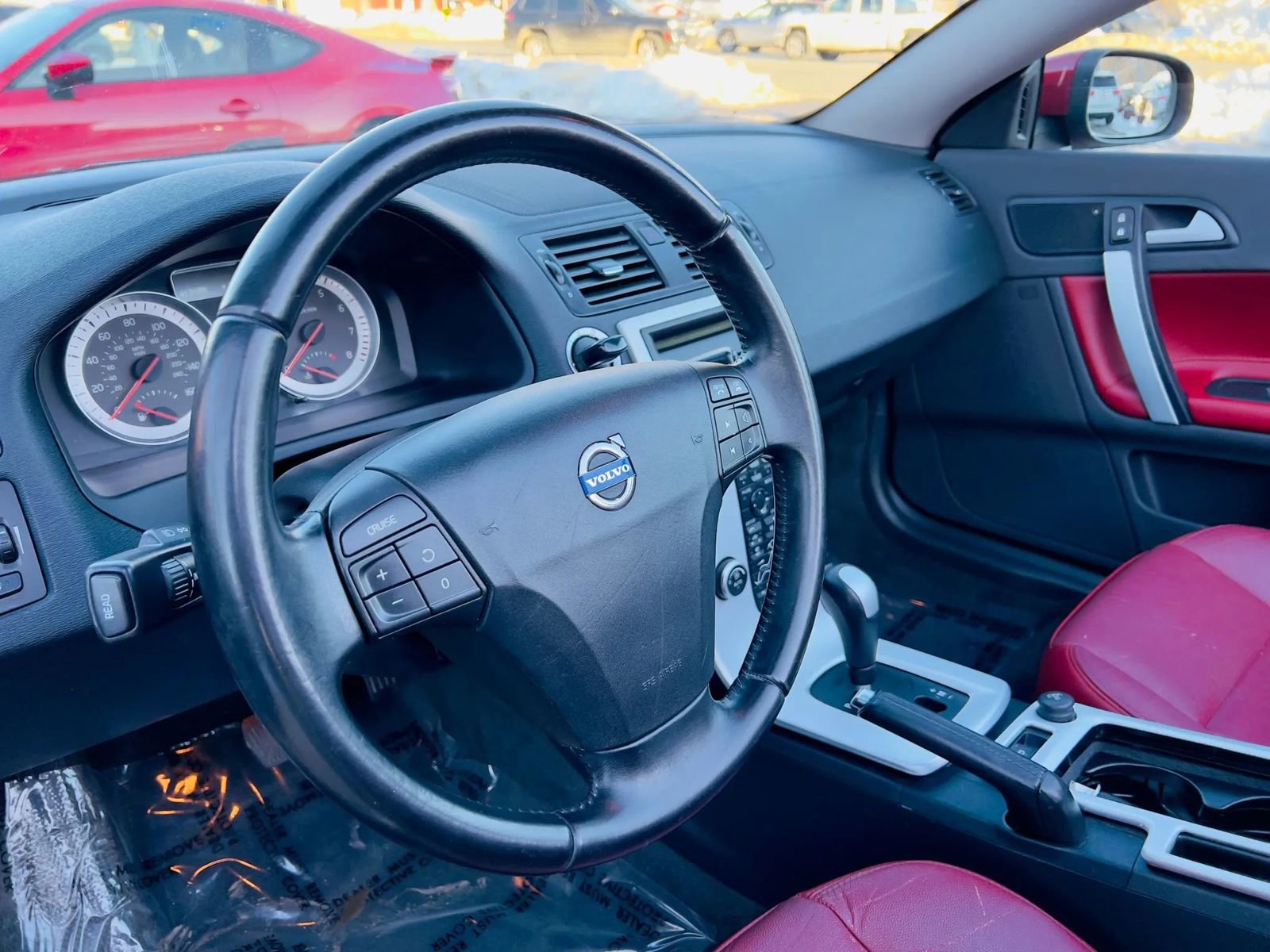 Used 2013 Volvo C70 T5 image 31