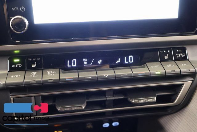 Used 2026 Toyota Camry SE w/ Convenience Package AWD/4WD image 23