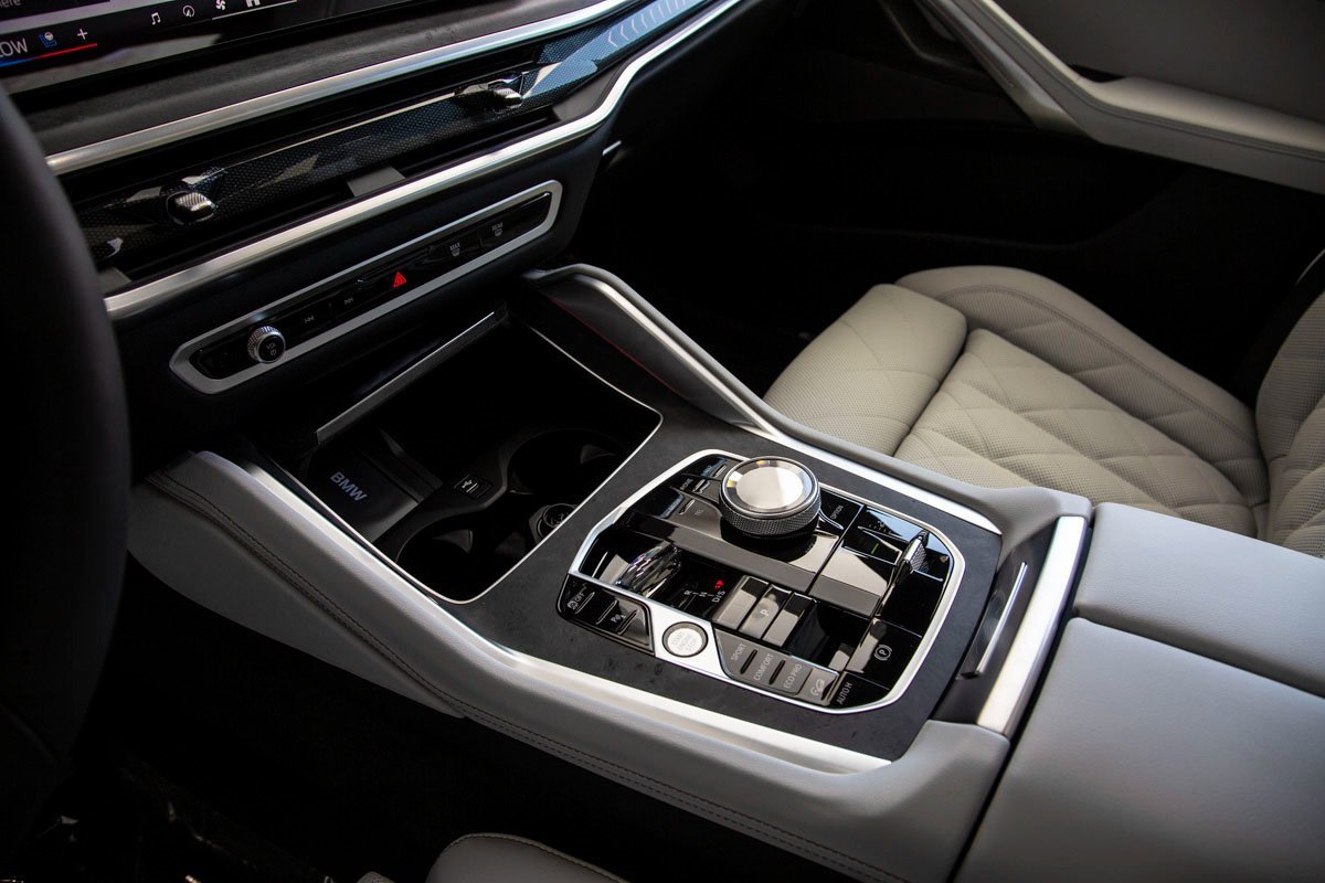 New 2026 BMW X6 xDrive40i image 17