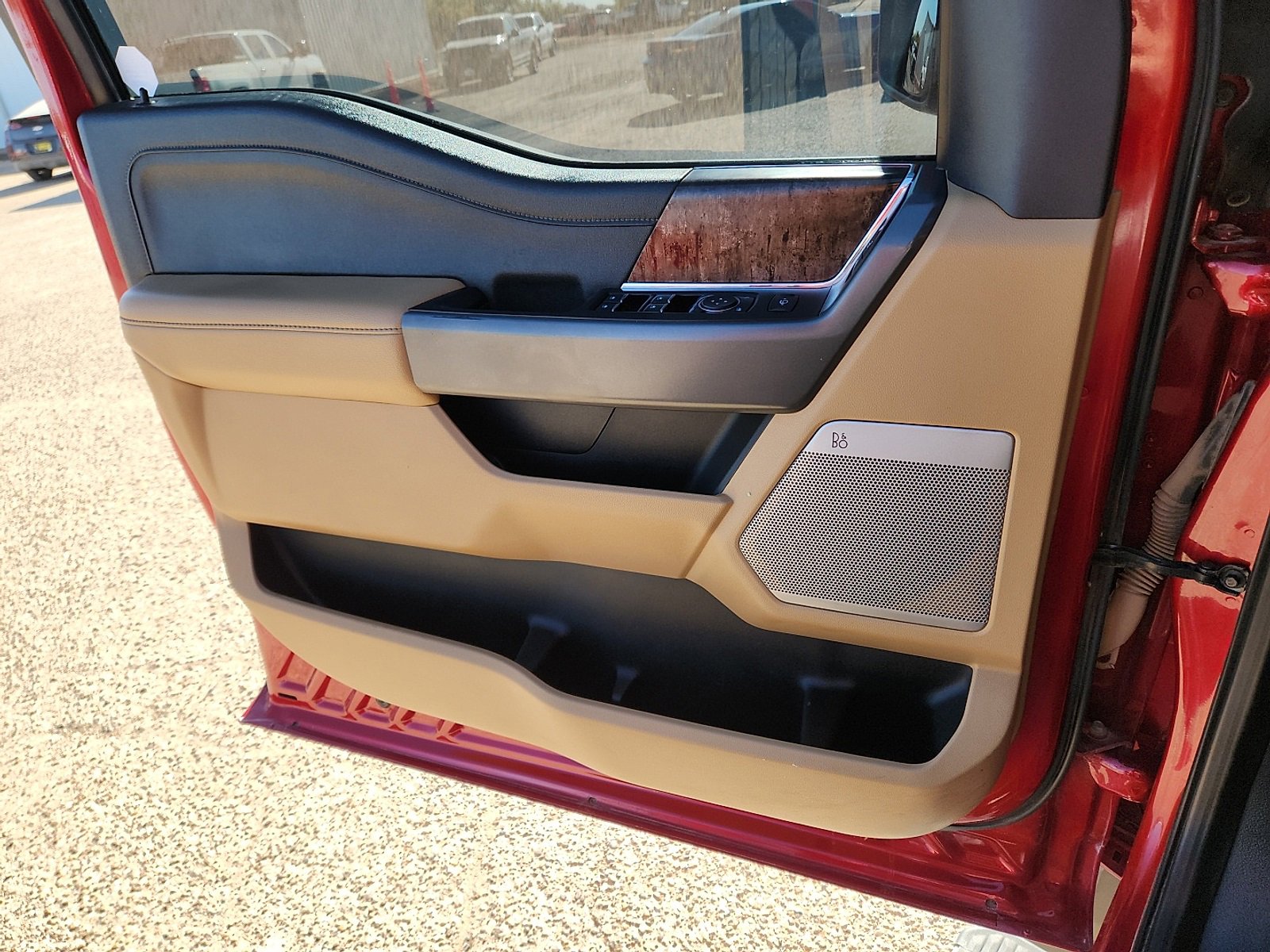 Used 2023 Ford F450 Lariat w/ Lariat Ultimate Package image 14