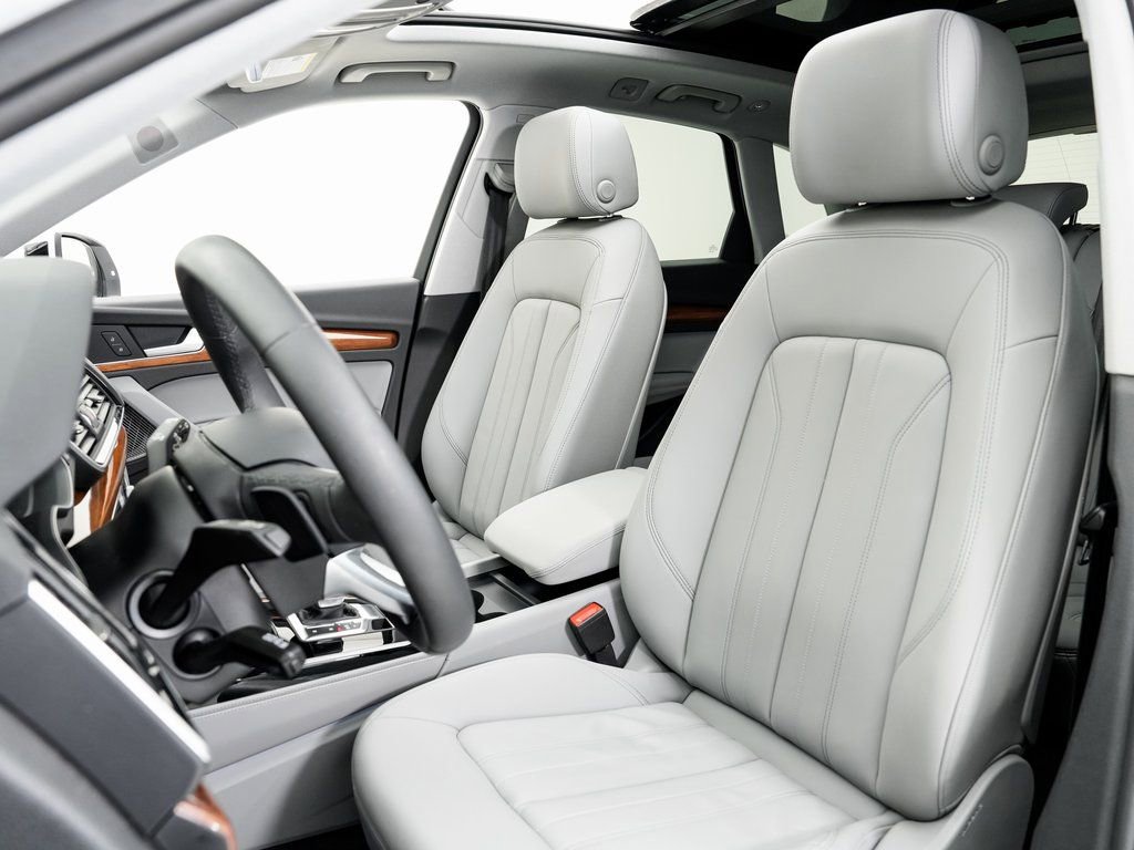 Used 2023 Audi Q5 2.0T Premium Plus image 5