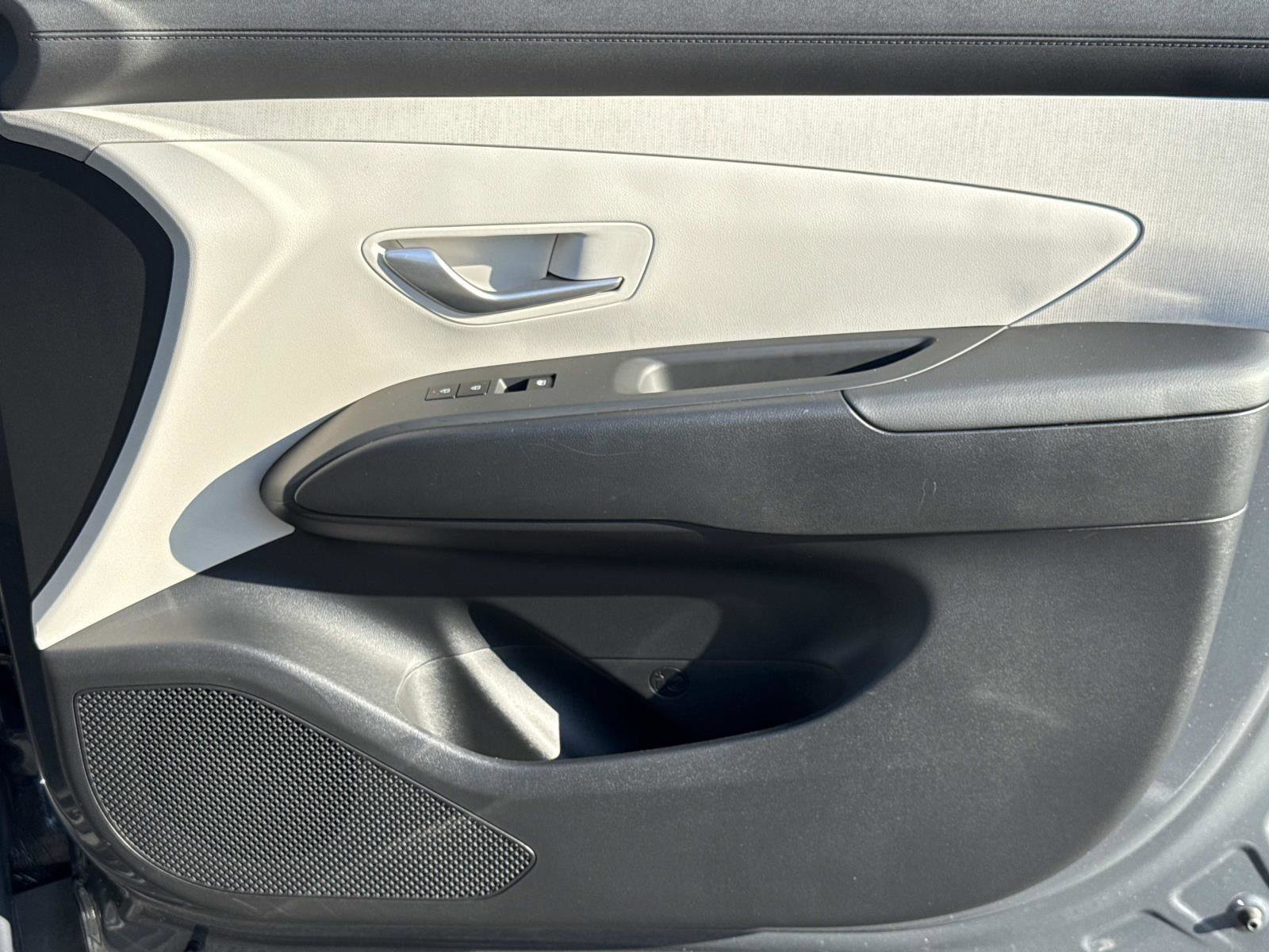 Used 2025 Hyundai Tucson SEL image 18