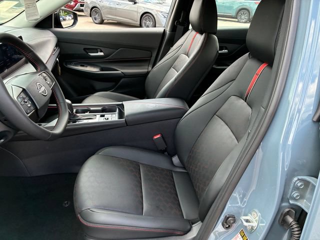 New 2026 Nissan Sentra SR w/ SR Premium Package FWD image 16