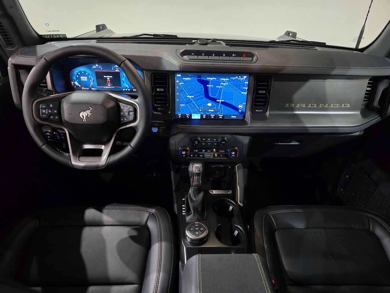 New 2025 Ford Bronco Badlands AWD/4WD image 31