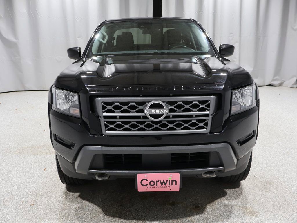 Used 2024 Nissan Frontier SV image 8