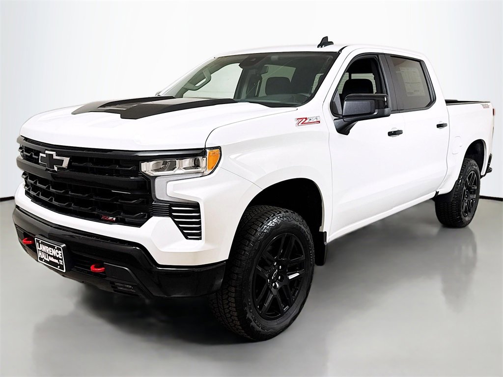 New 2025 Chevrolet Silverado 1500 LT Trail Boss w/ Convenience Package II