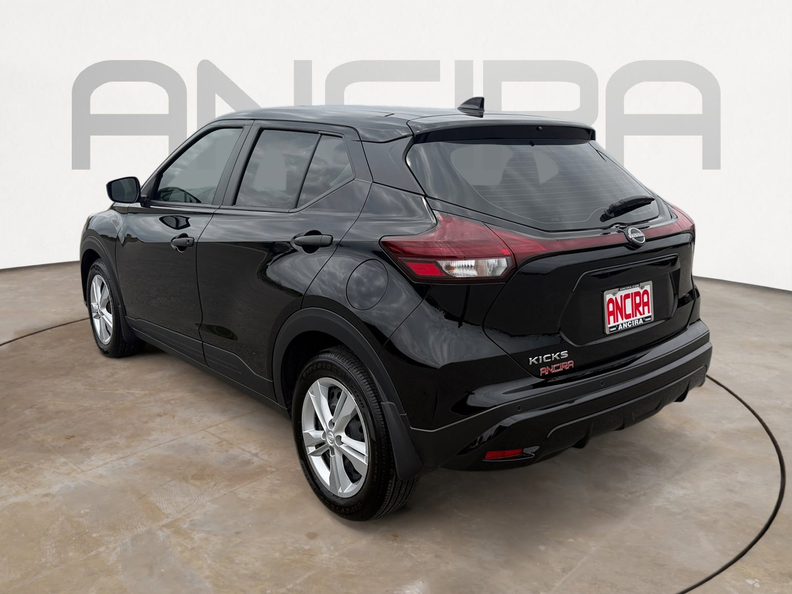 Used 2025 Nissan Kicks Play S image 9