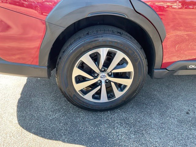 Certified 2024 Subaru Outback Premium AWD/4WD image 9