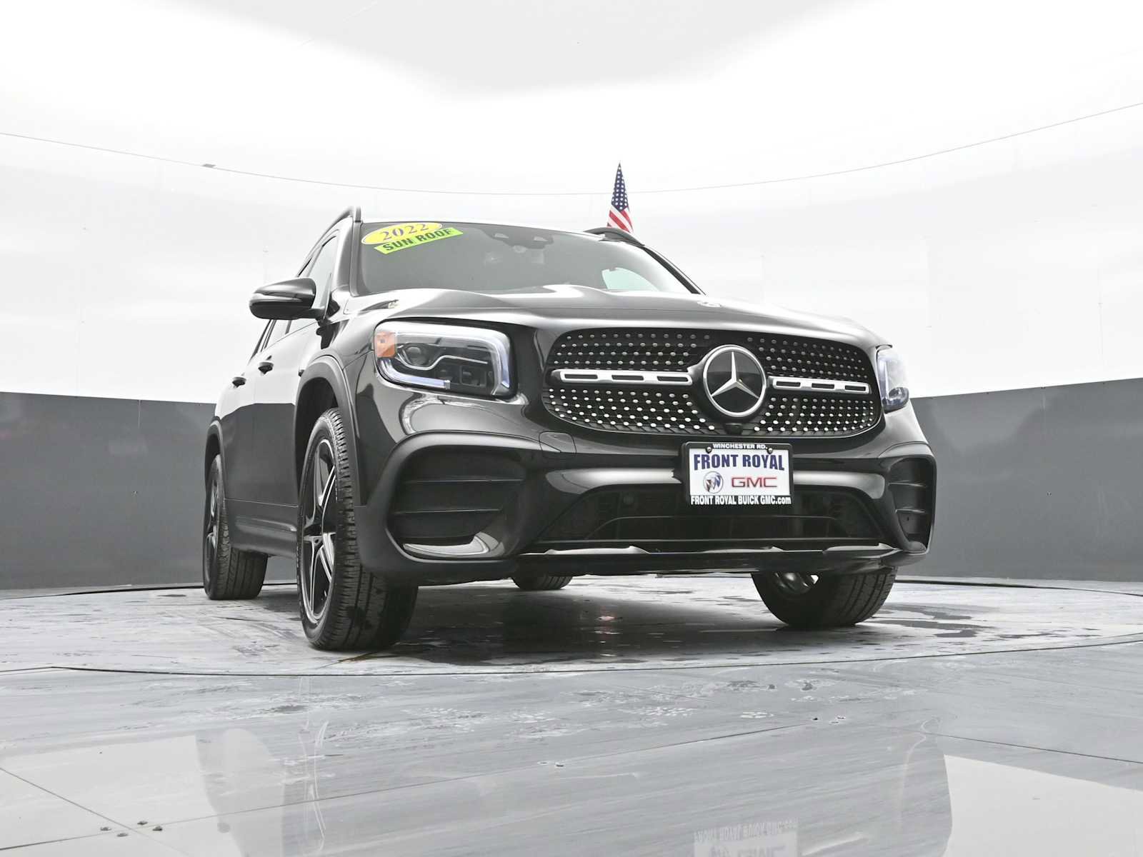 Used 2022 Mercedes-Benz GLB 250 4MATIC image 34