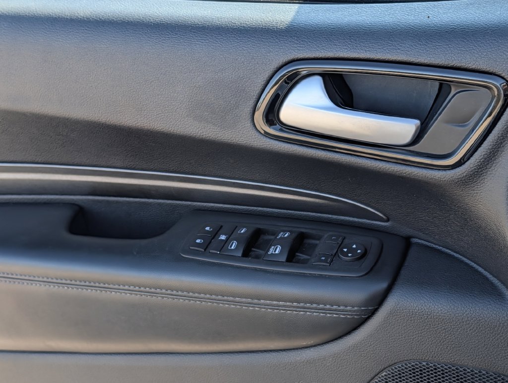 Used 2024 Dodge Durango SXT w/ 3rd Row Seating Group AWD/4WD image 23