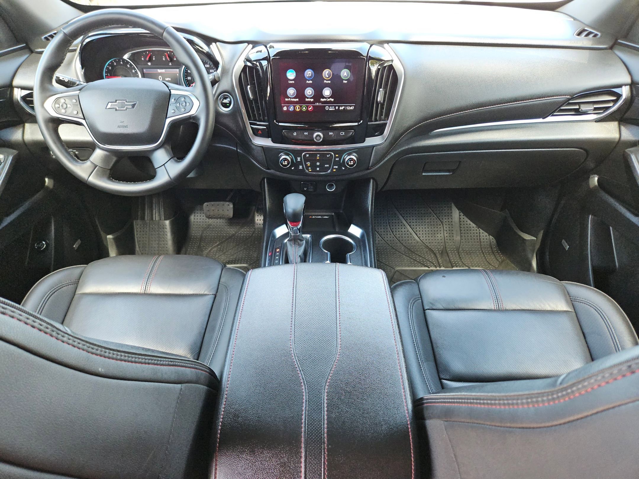 Certified 2023 Chevrolet Traverse RS w/ LPO, 'HIT The Road' Package FWD image 16