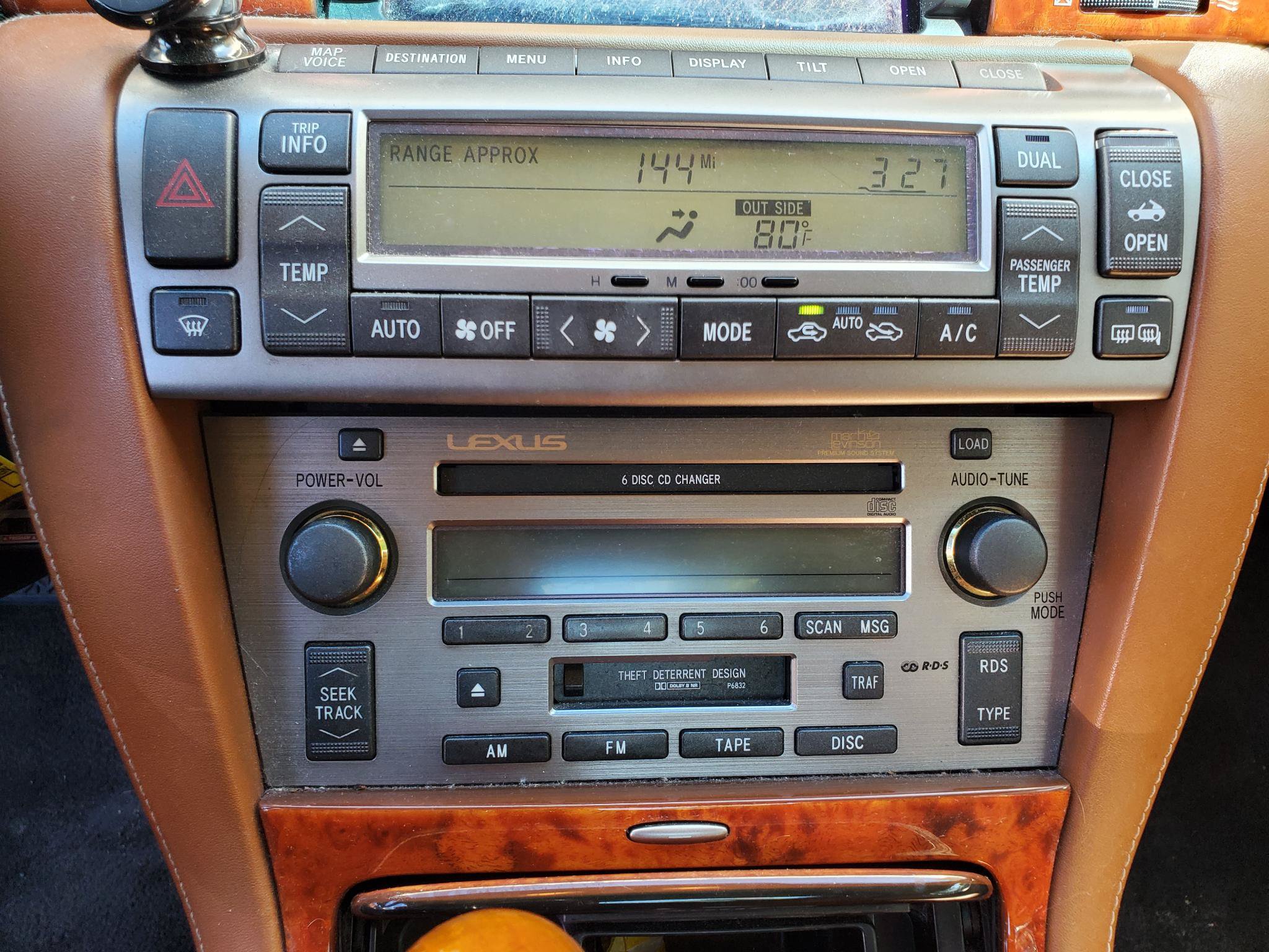 Used 2004 Lexus SC 430 Convertible RWD image 23
