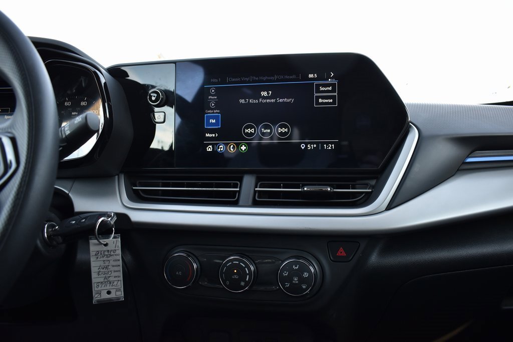 Certified 2024 Chevrolet Trax LS image 17