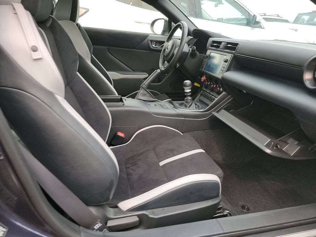 Used 2025 Subaru BRZ Limited RWD image 7