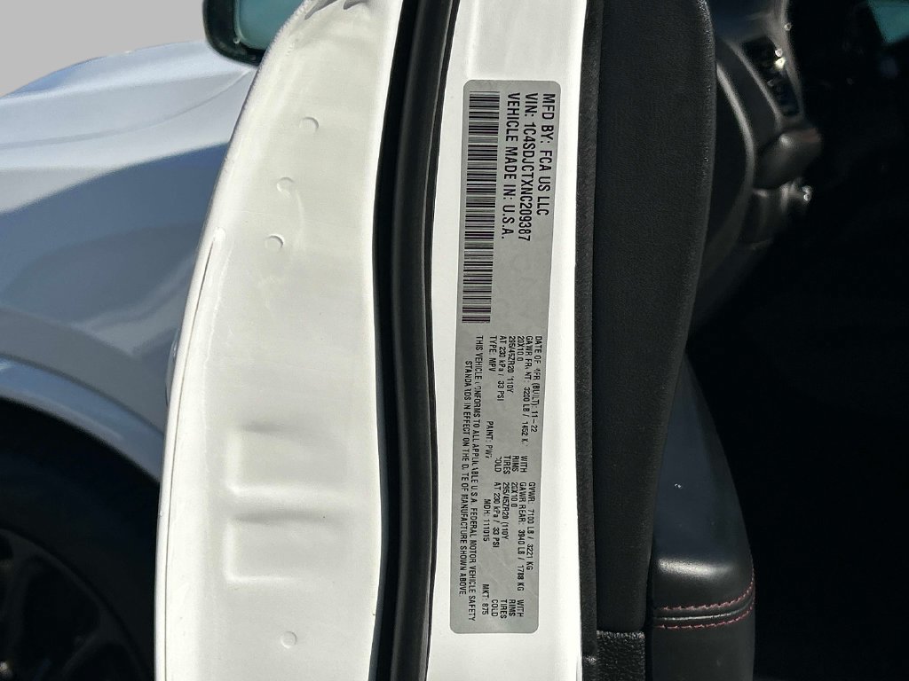 Used 2022 Dodge Durango R/T w/ Tow 'N Go Package AWD/4WD image 11