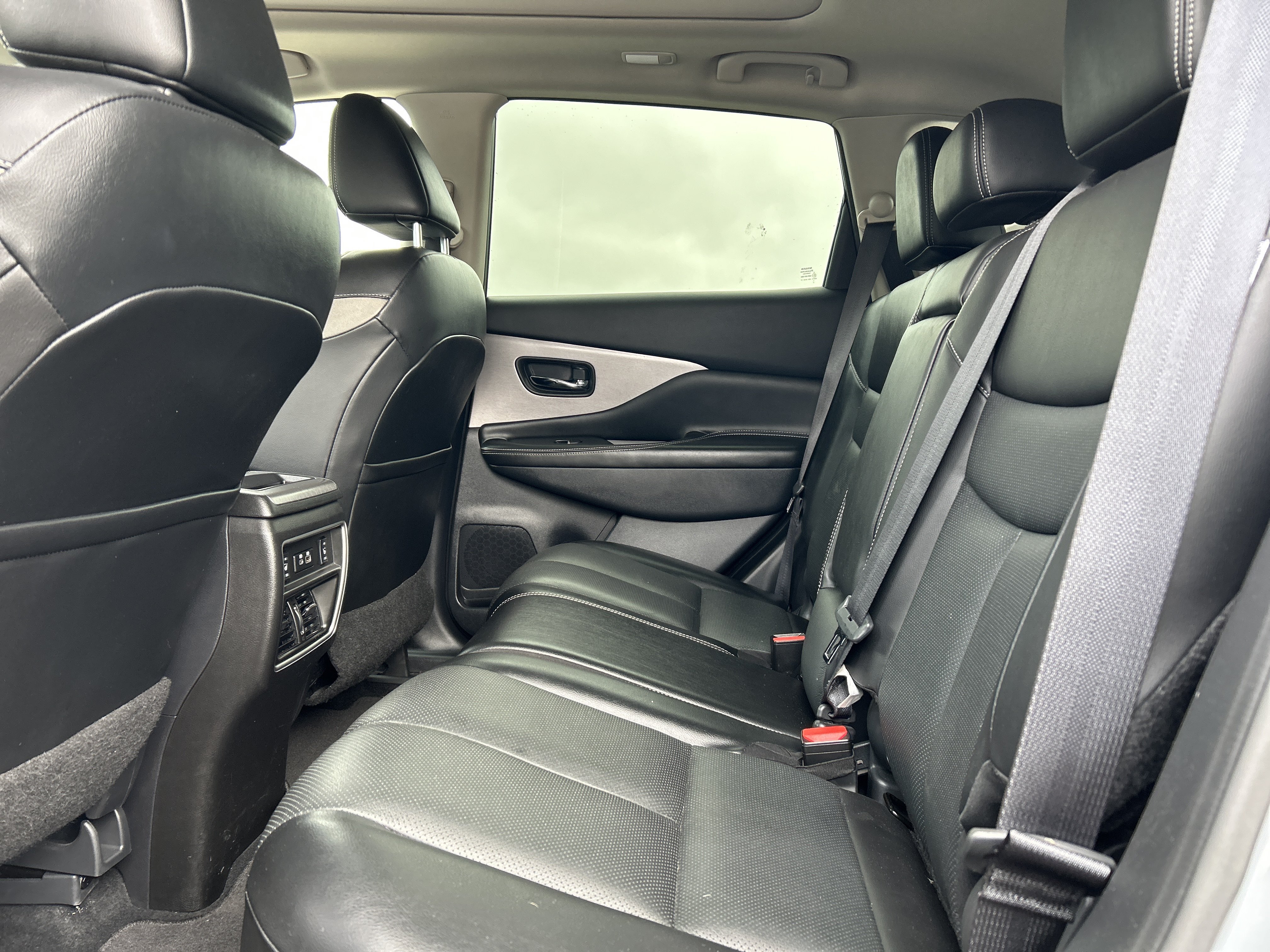 Used 2021 Nissan Murano SL AWD/4WD image 11