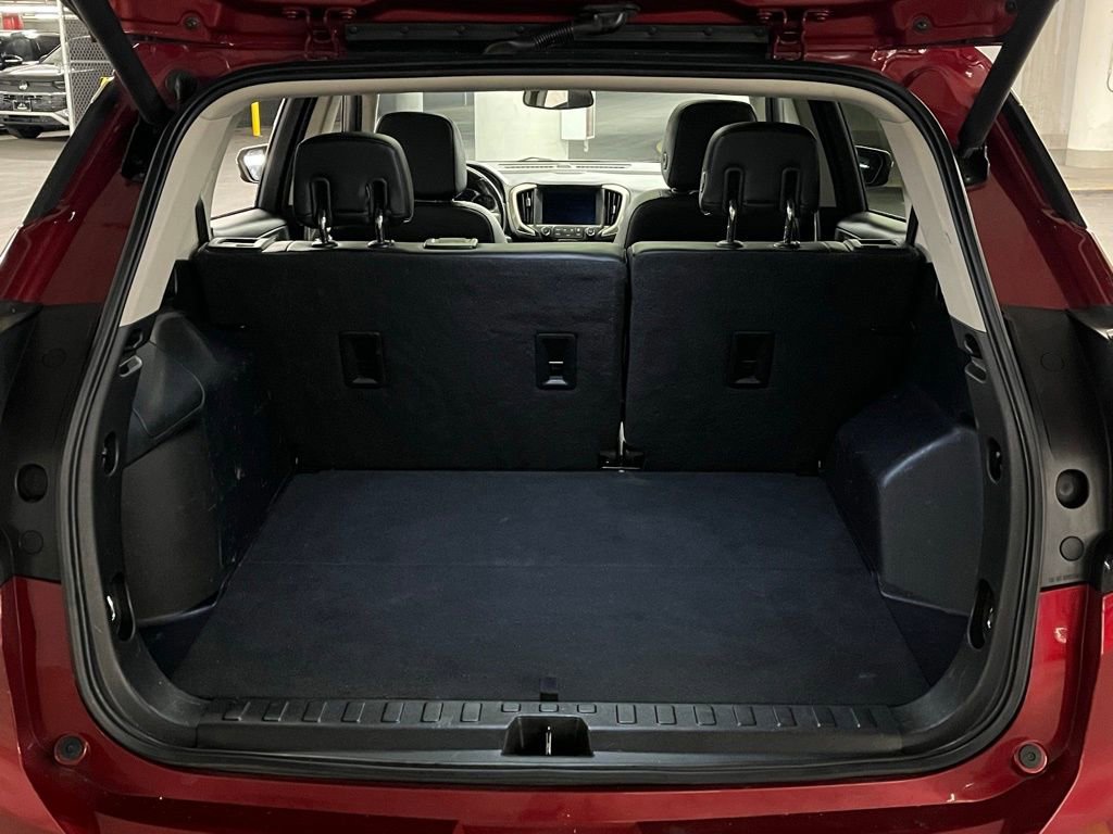 Used 2018 GMC Terrain Denali w/ Advanced Safety Package image 35