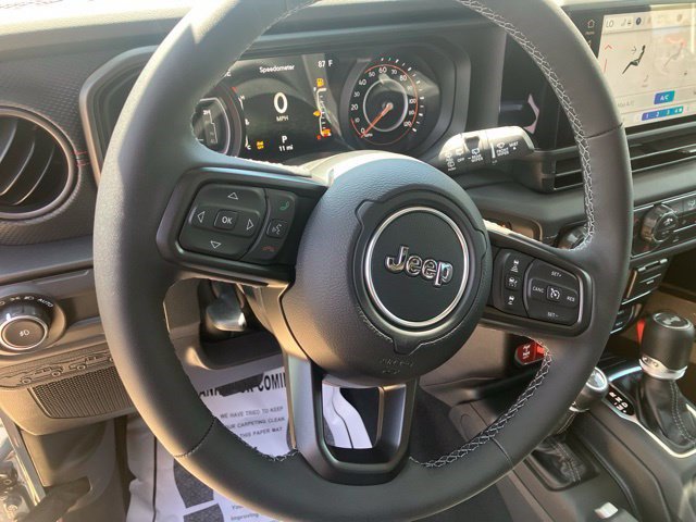New 2026 Jeep Wrangler Unlimited Rubicon AWD/4WD image 16