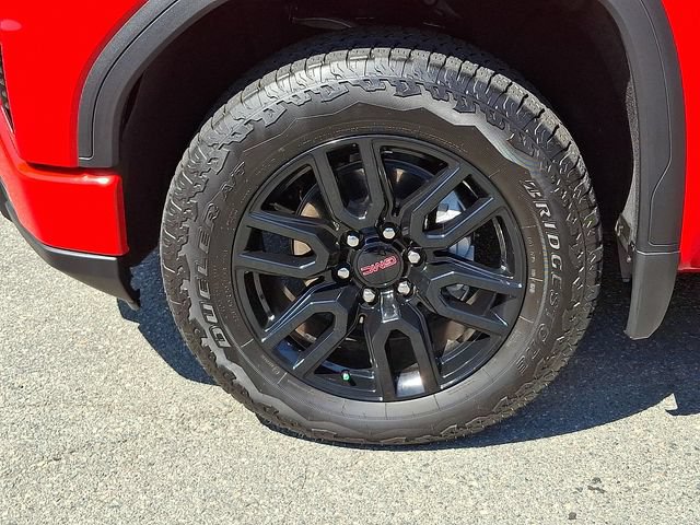 Used 2025 GMC Sierra 1500 Elevation w/ Preferred Package AWD/4WD image 8