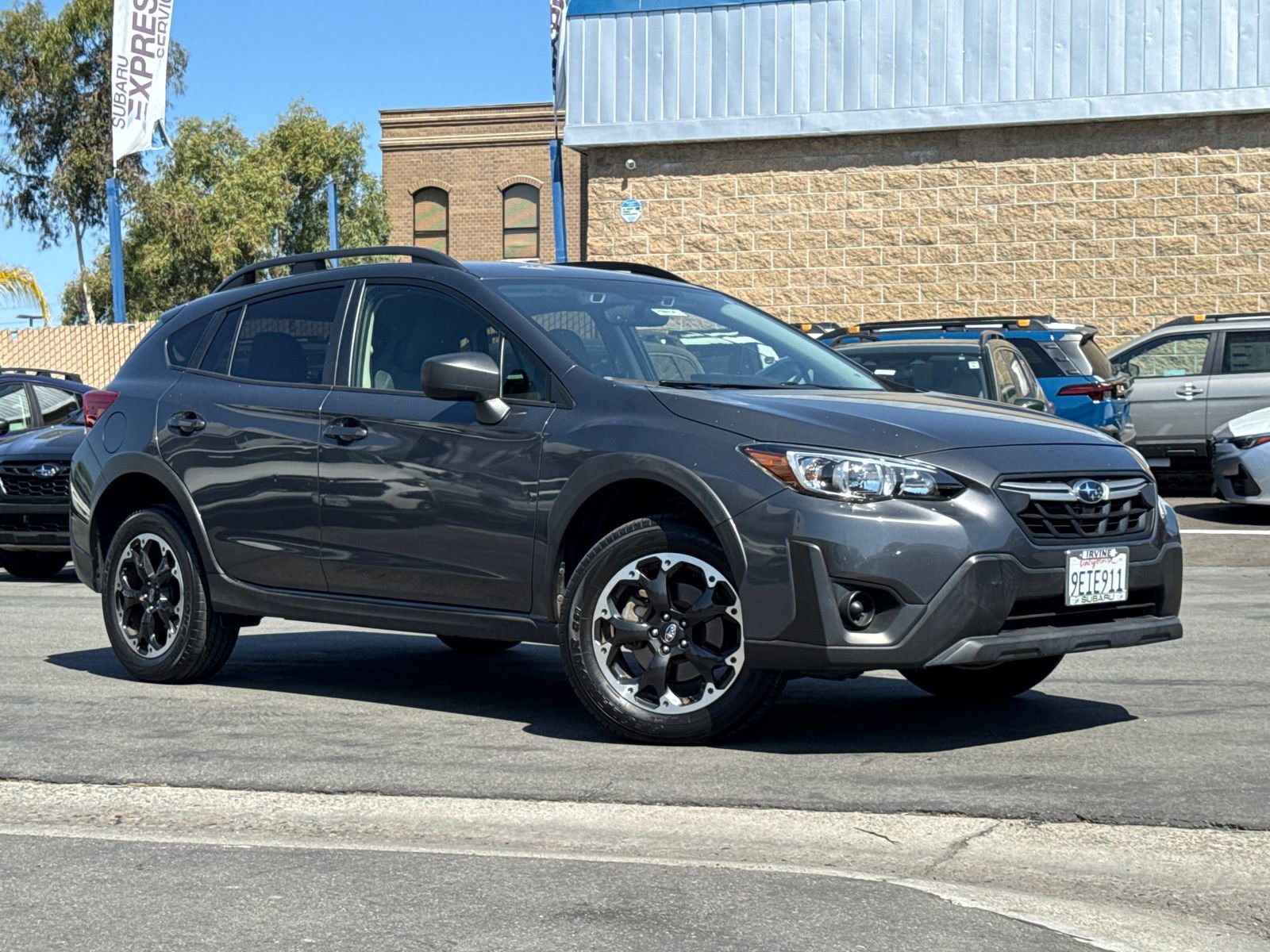 Used 2023 Subaru Crosstrek 2.0i AWD/4WD image 2