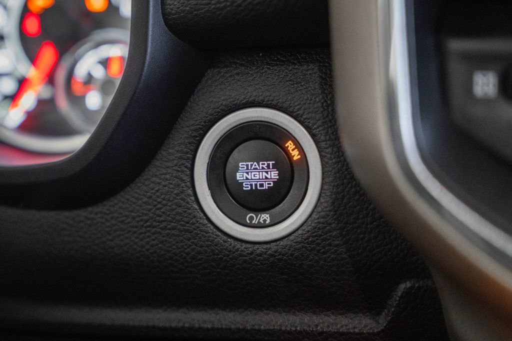 Used 2022 RAM 1500 Laramie AWD/4WD image 36