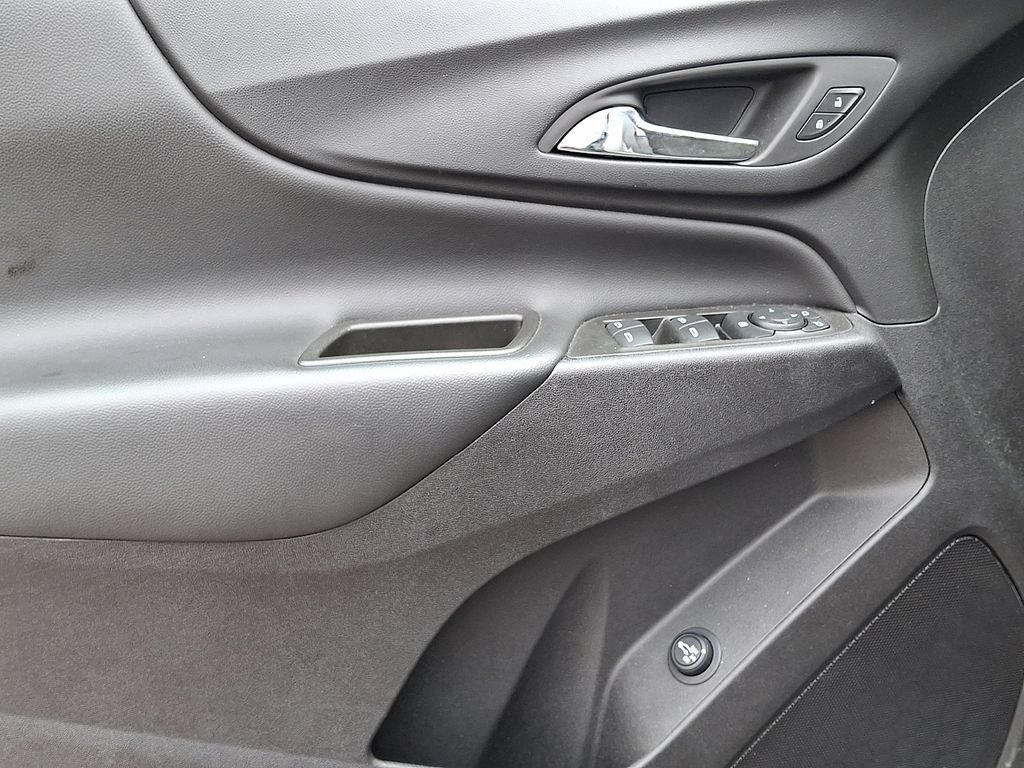 Used 2024 Chevrolet Equinox LT AWD/4WD image 12