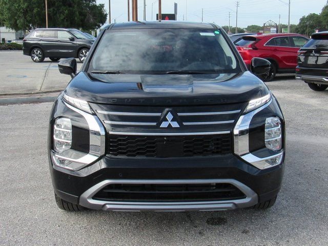 New 2025 Mitsubishi Outlander SE image 7