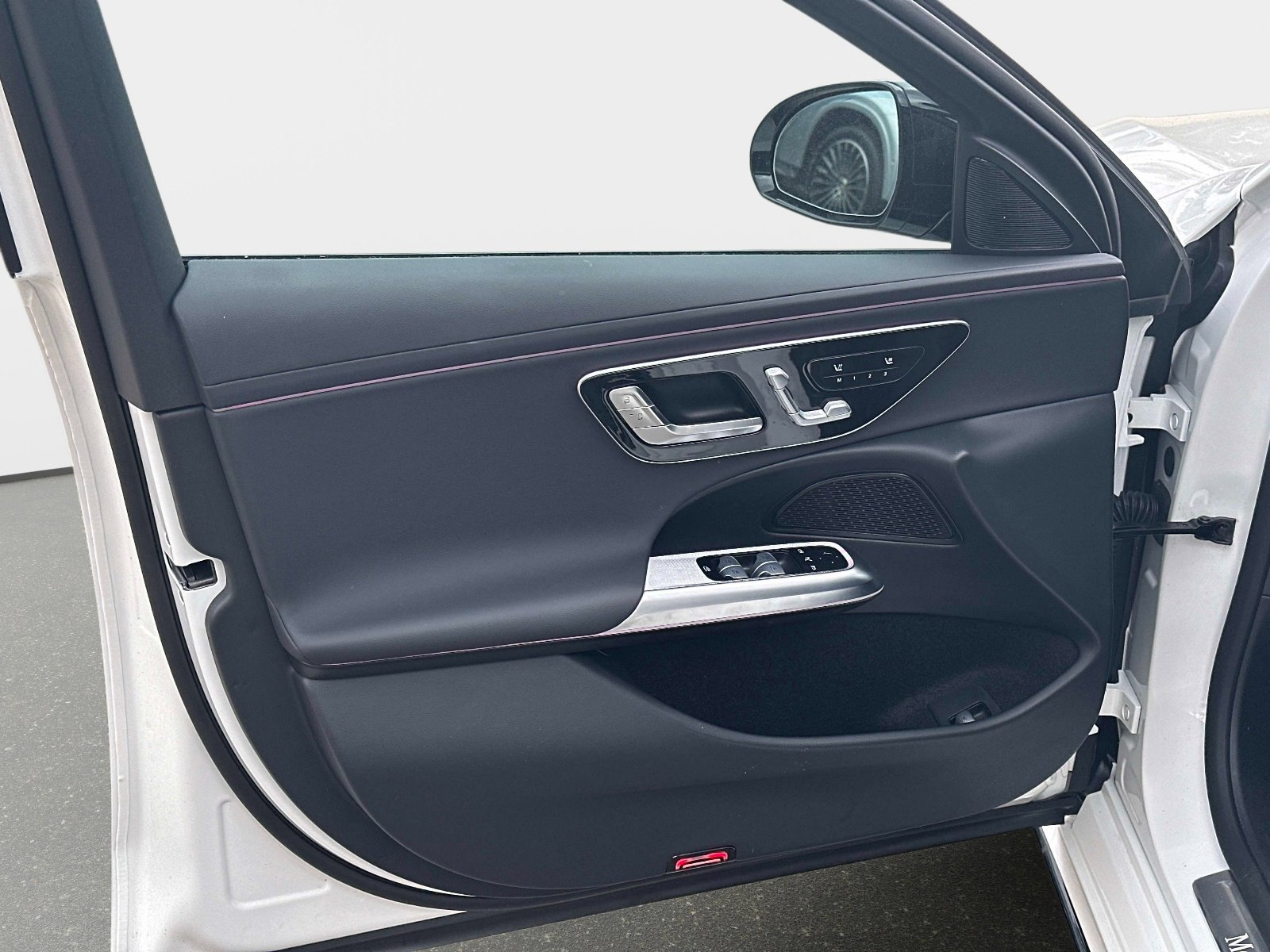 Certified 2025 Mercedes-Benz E 350 Sedan image 16