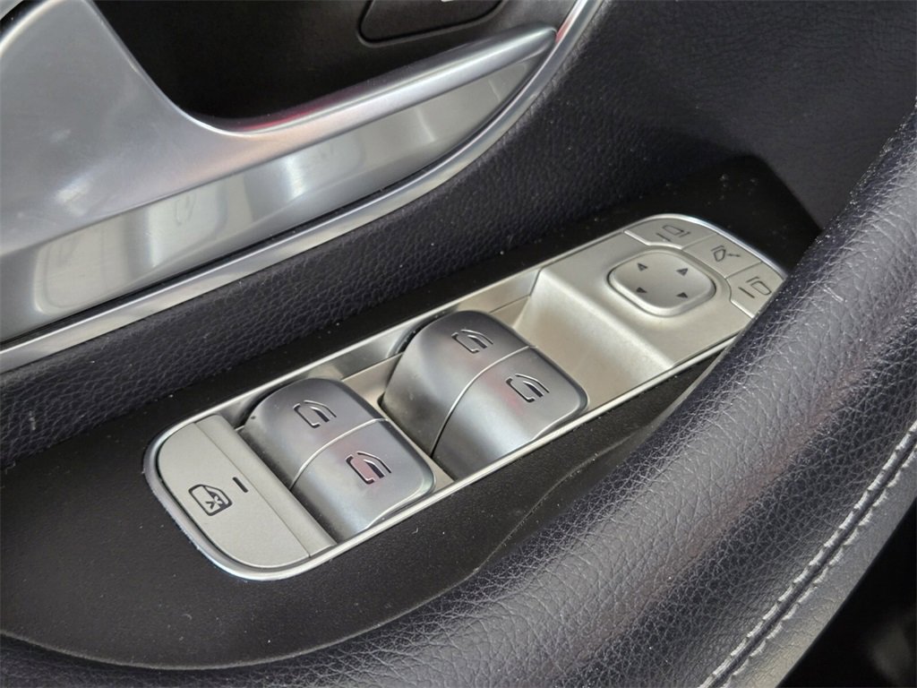 Used 2021 Mercedes-Benz GLE 350 4MATIC w/ Premium Package image 35