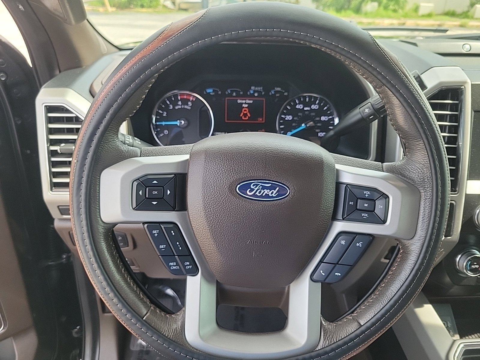 Used 2019 Ford F250 King Ranch w/ King Ranch Ultimate Package AWD/4WD image 28