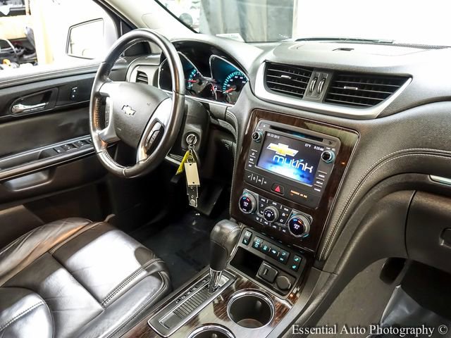 Used 2015 Chevrolet Traverse LT image 27