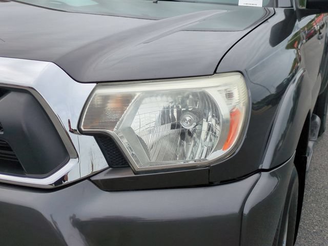 Used 2013 Toyota Tacoma PreRunner w/ SR5 Pkg RWD image 9