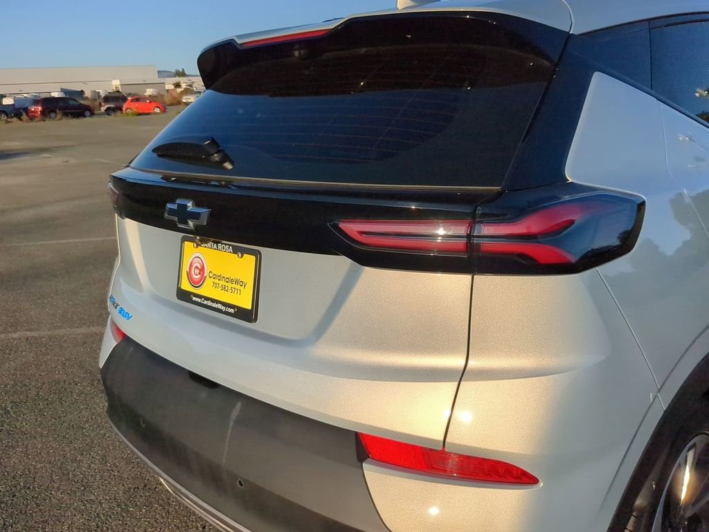Used 2022 Chevrolet Bolt EUV Premier image 22
